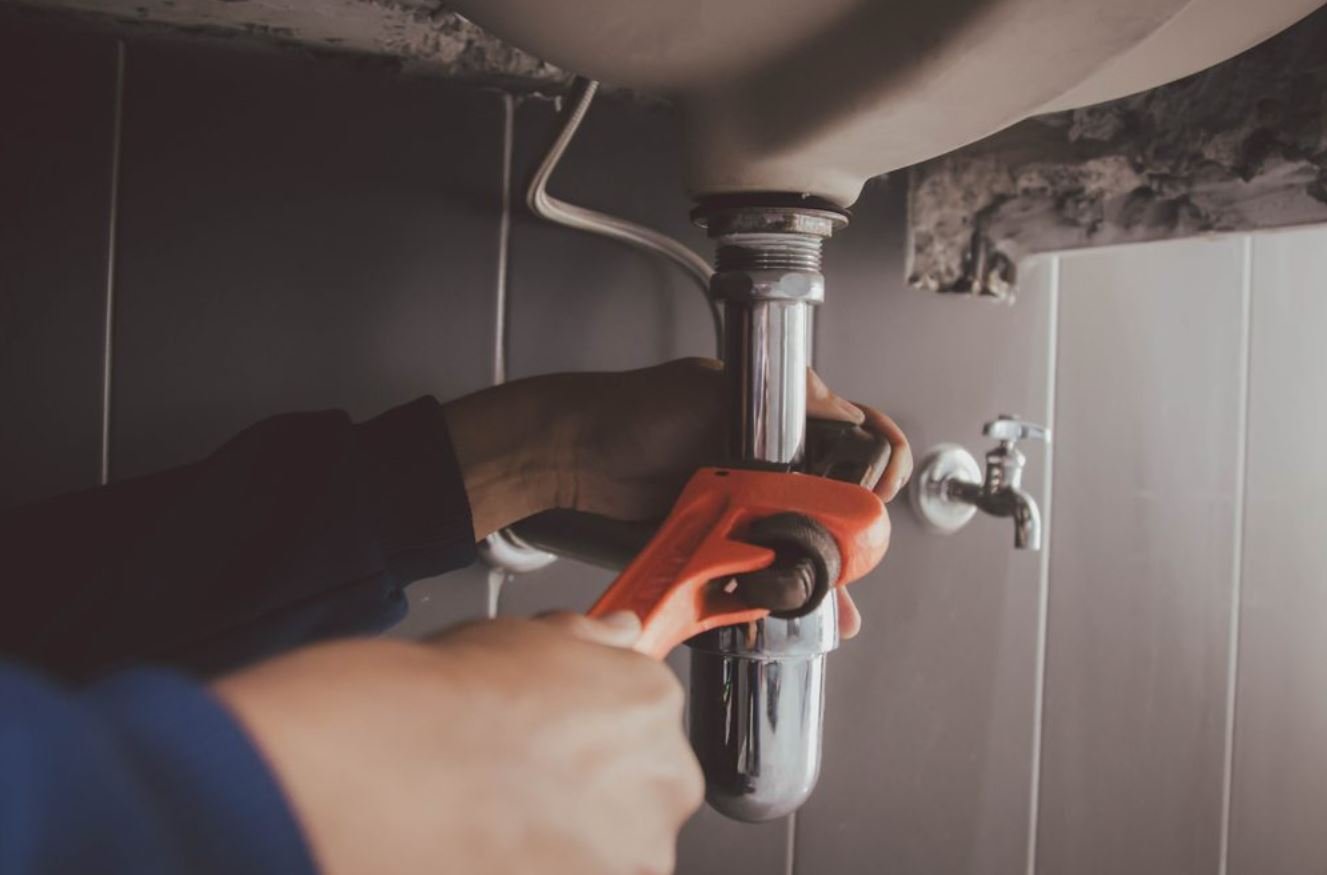 Water Leak Repair Services